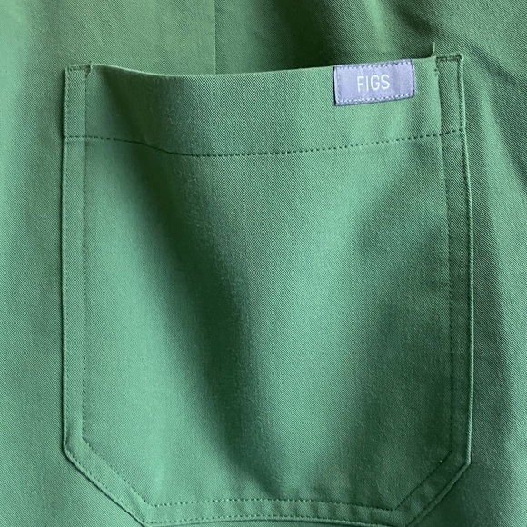 Figs Women's olive Green Scrub pants with Drawstring - Picture 8 of 9